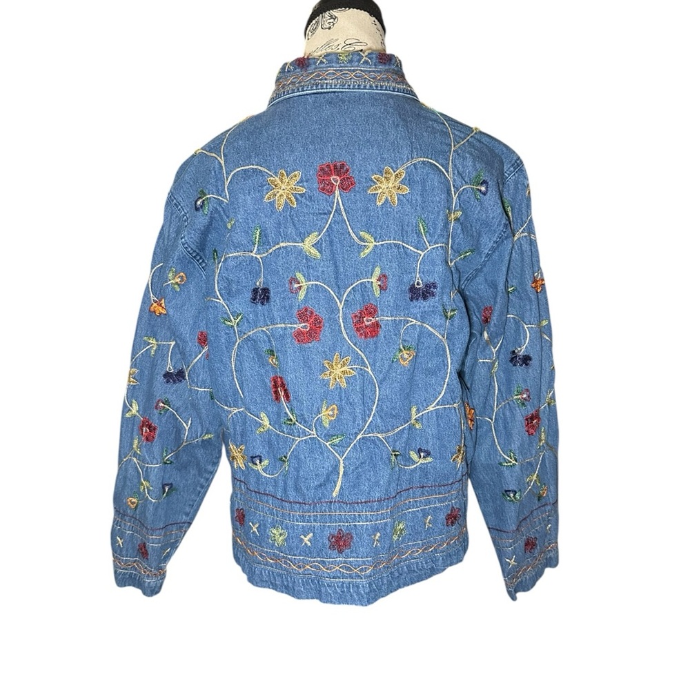 Studio Works Blue Jean Jacket with Floral Embroidery EUC - Picture 5 of 8